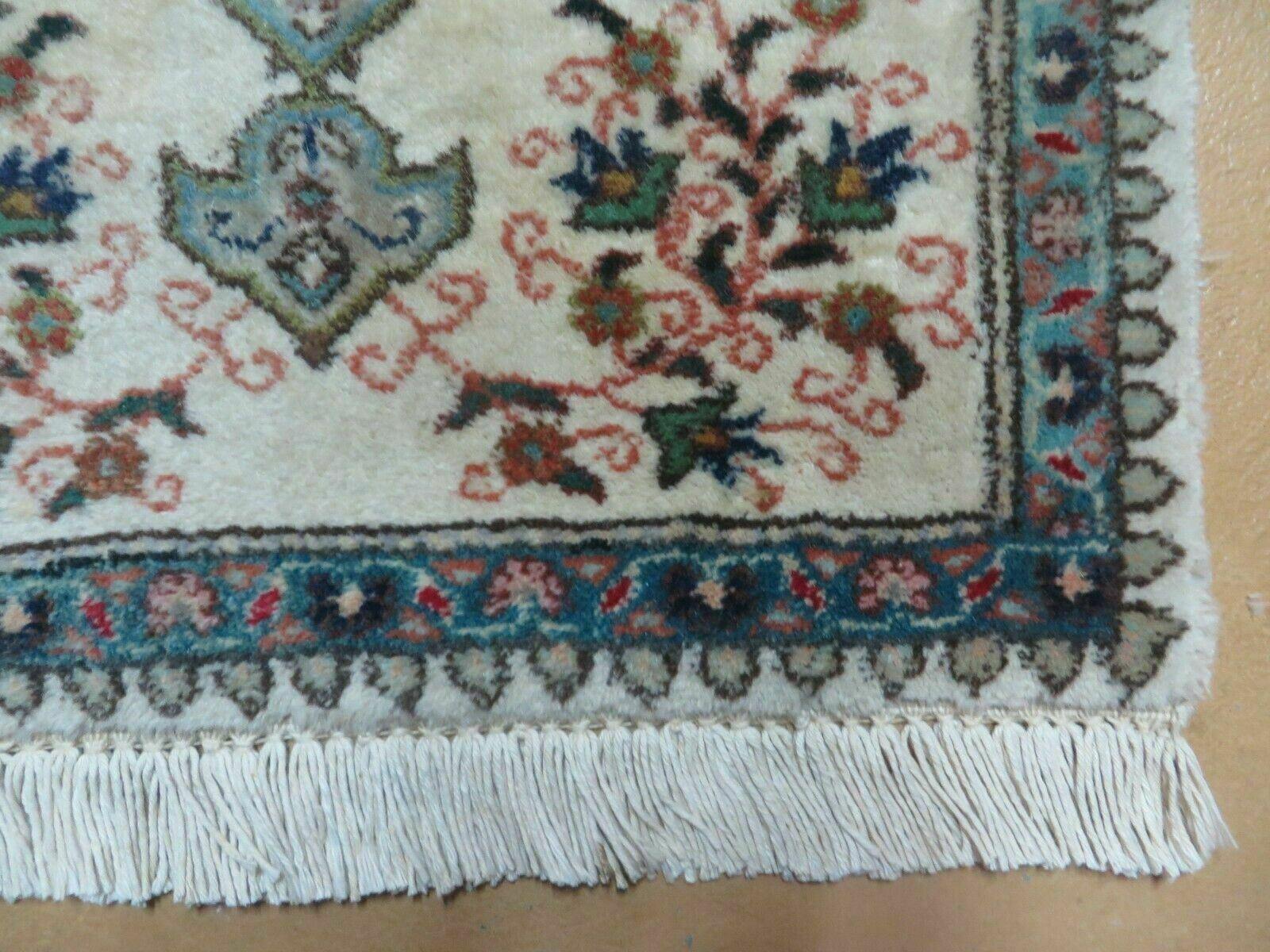 1' 9" X 2' 5" Handmade Indian Wool Rug Lahore Floral Design Small Oriental Rug Beige & Teal - Nuvé