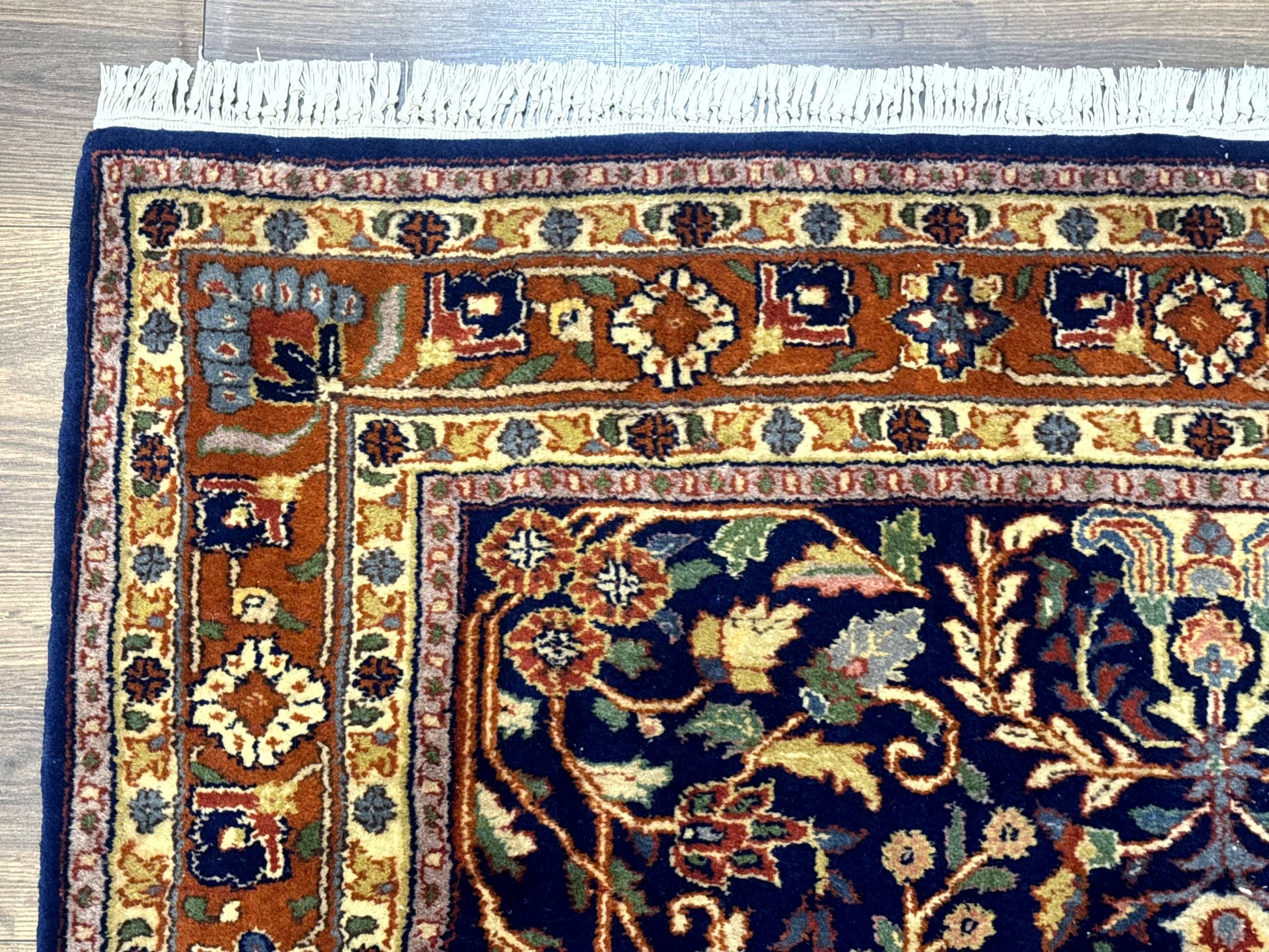 Indo Persian Sarouk Rug 4x6, Blue and Rust Red - Nuvé
