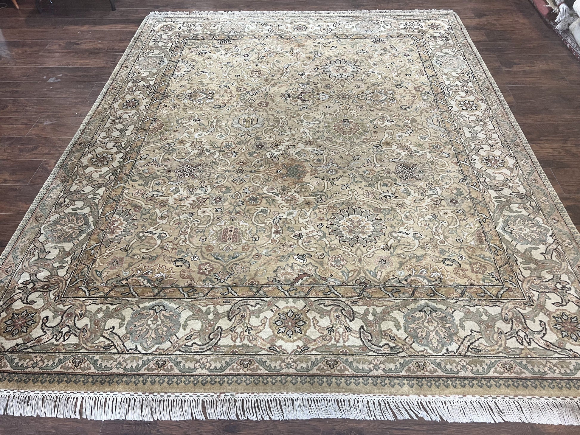 Indo Mahal Rug 8x10, Indian Jaipur Rug 8 x 10 ft, Wool Indo Persian Carpet, Handmade Traditional Floral Area Rug, Olive Green, Vintage Rug - Nuvé