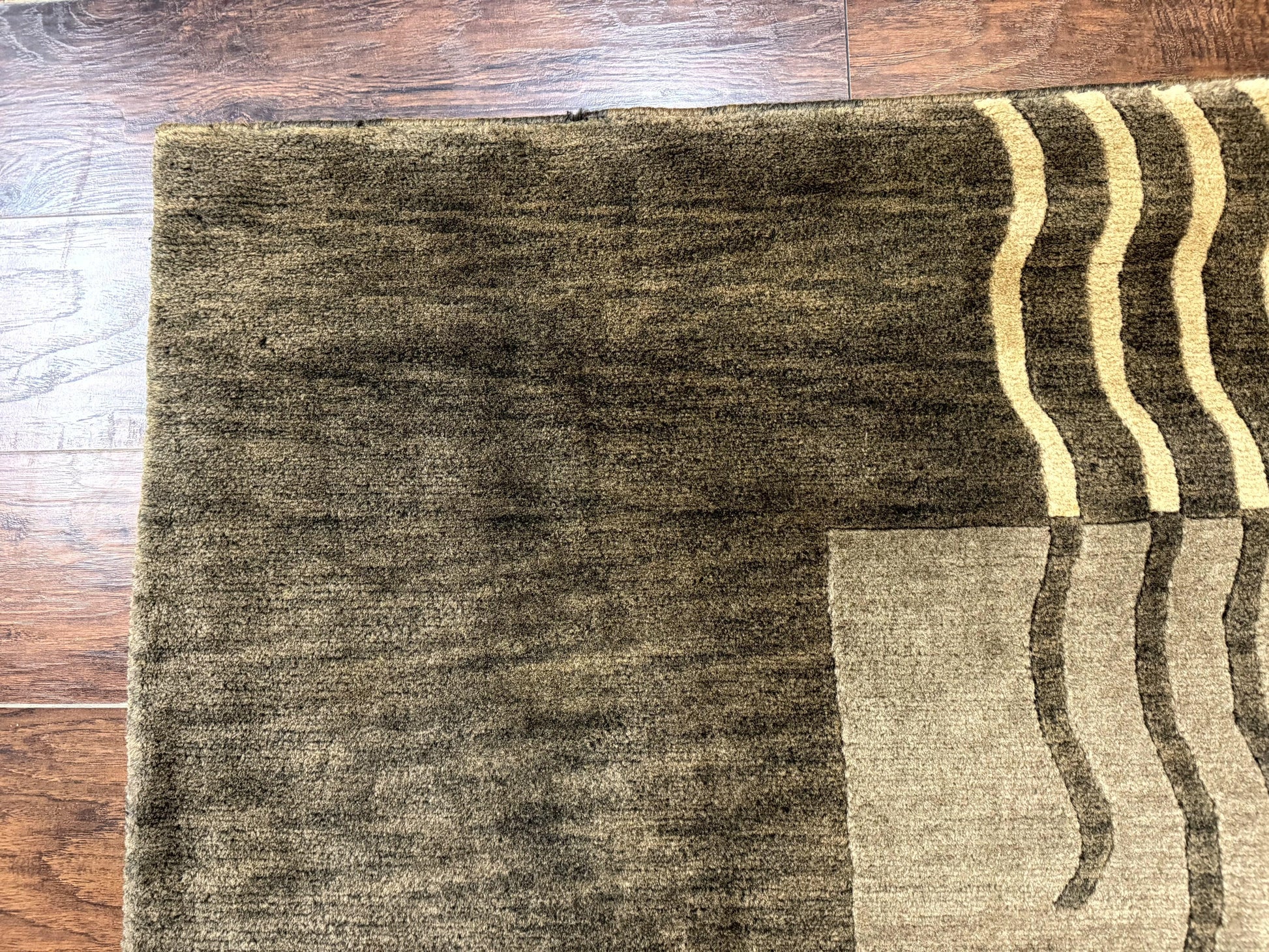 Modern Tibetan Wool Rug 3.6 x 5.6, Shades of Green, Abstract Design - Nuvé