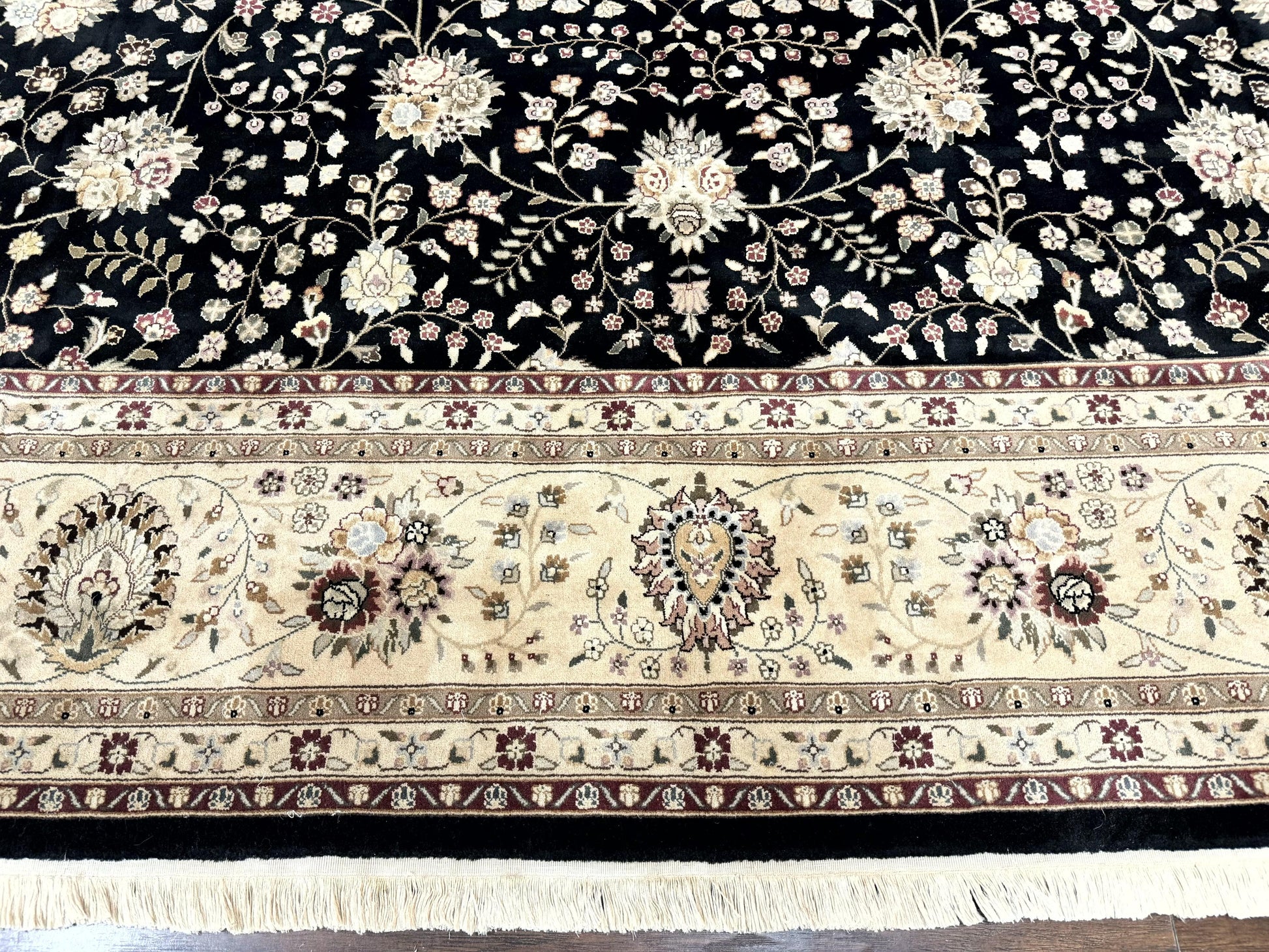Pak Persian Rug 10x13 - Nuvé