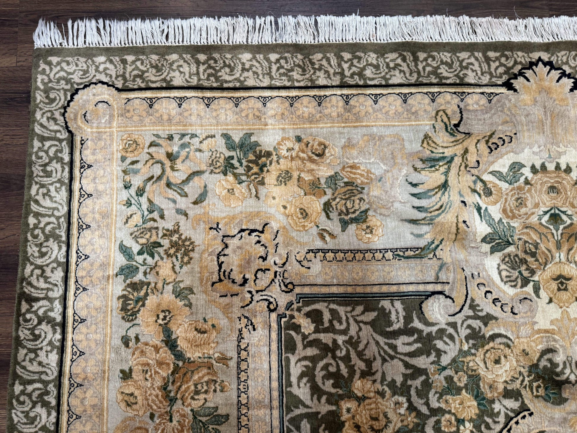 Aubusson Rug 8x10, Very Fine 225 KPSI, Floral, French European Design, Pakistani Carpet - Nuvé