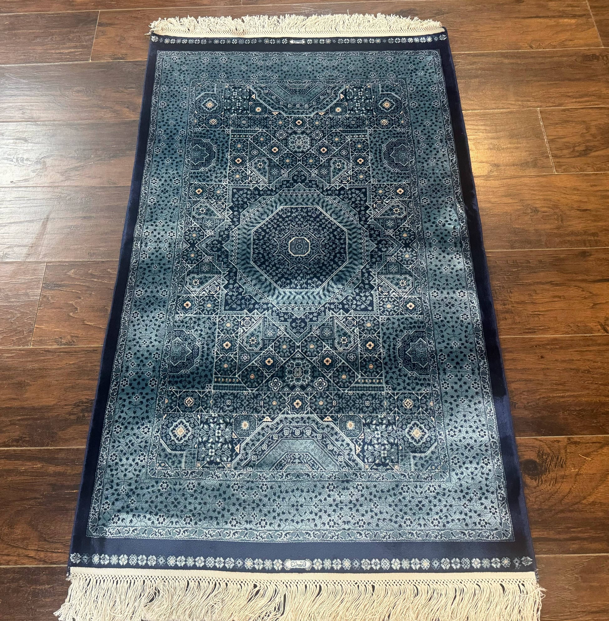 Blue Turkish Silk Hereke Rug 2.6 x 4, Mamluk Red, Blue, Bamboo Silk - Nuvé