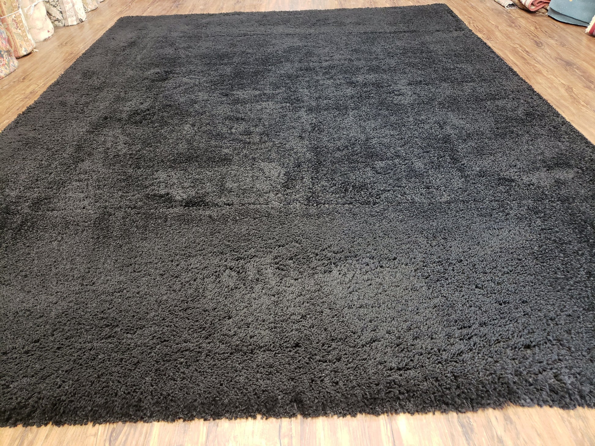 Black Shag Rug 8x10, Savafieh Milan Fluffy Black Carpet, Room Sized Shag Rug, Modern Contemporary Rug, Soft Living Room Rug, Bedroom Rug - Nuvé
