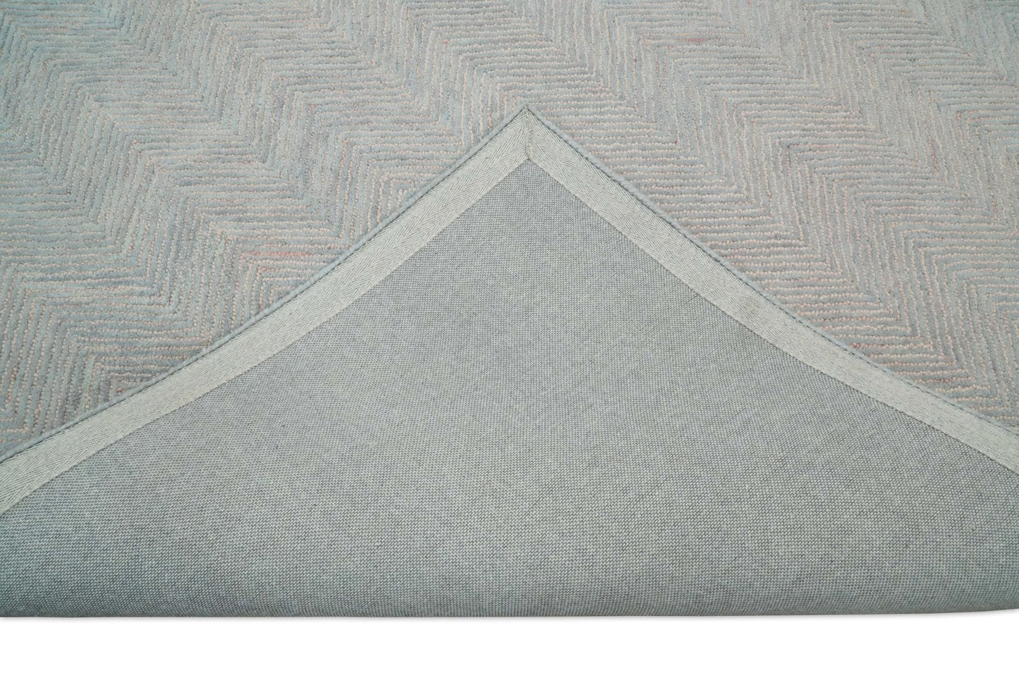 5x8 and 8x10 Hand Made Woolen Modern Pink and Gray Area Rug | EVE002 - Nuvé