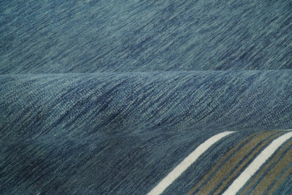 5x8 and 8x10 Hand Made Woolen Modern Solid Blue Area Rug | NAU004 - Nuvé