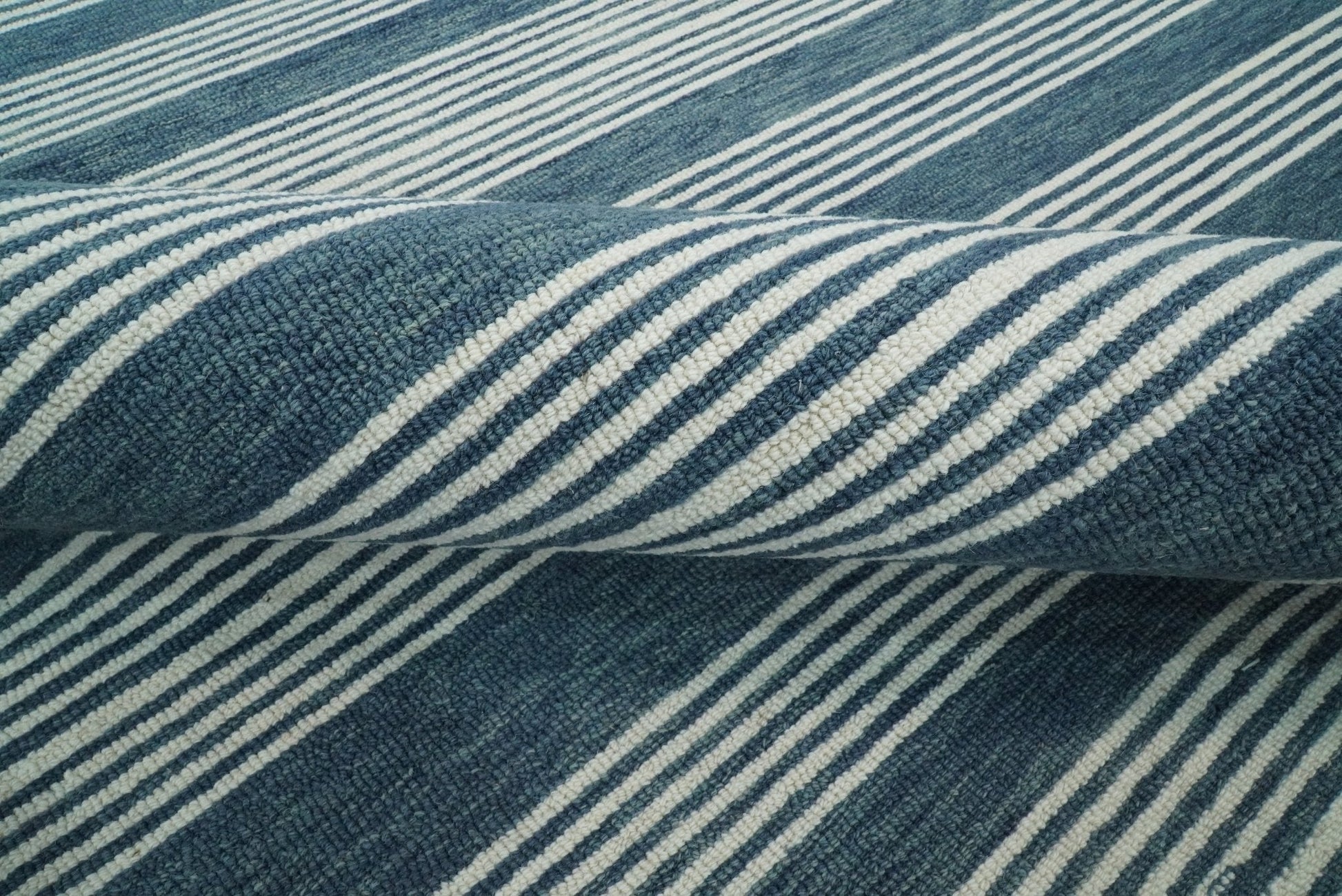 5x8 and 8x10 Hand Made Woolen Modern Stripes White and Blue Area Rug | NAU002 - Nuvé