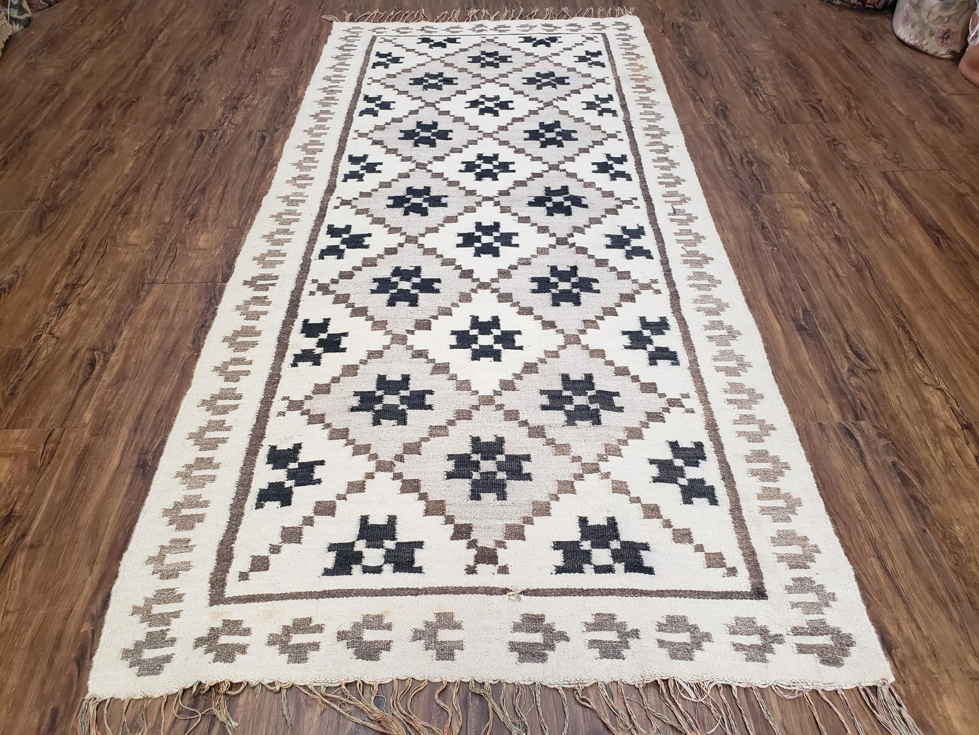 Semi Antique South American Blanket 4x8, Wool Hand-Woven Flatweave Kilim Rug, Handmade Antique Vintage Runner, Ivory & Blue, Diamond Panel - Nuvé