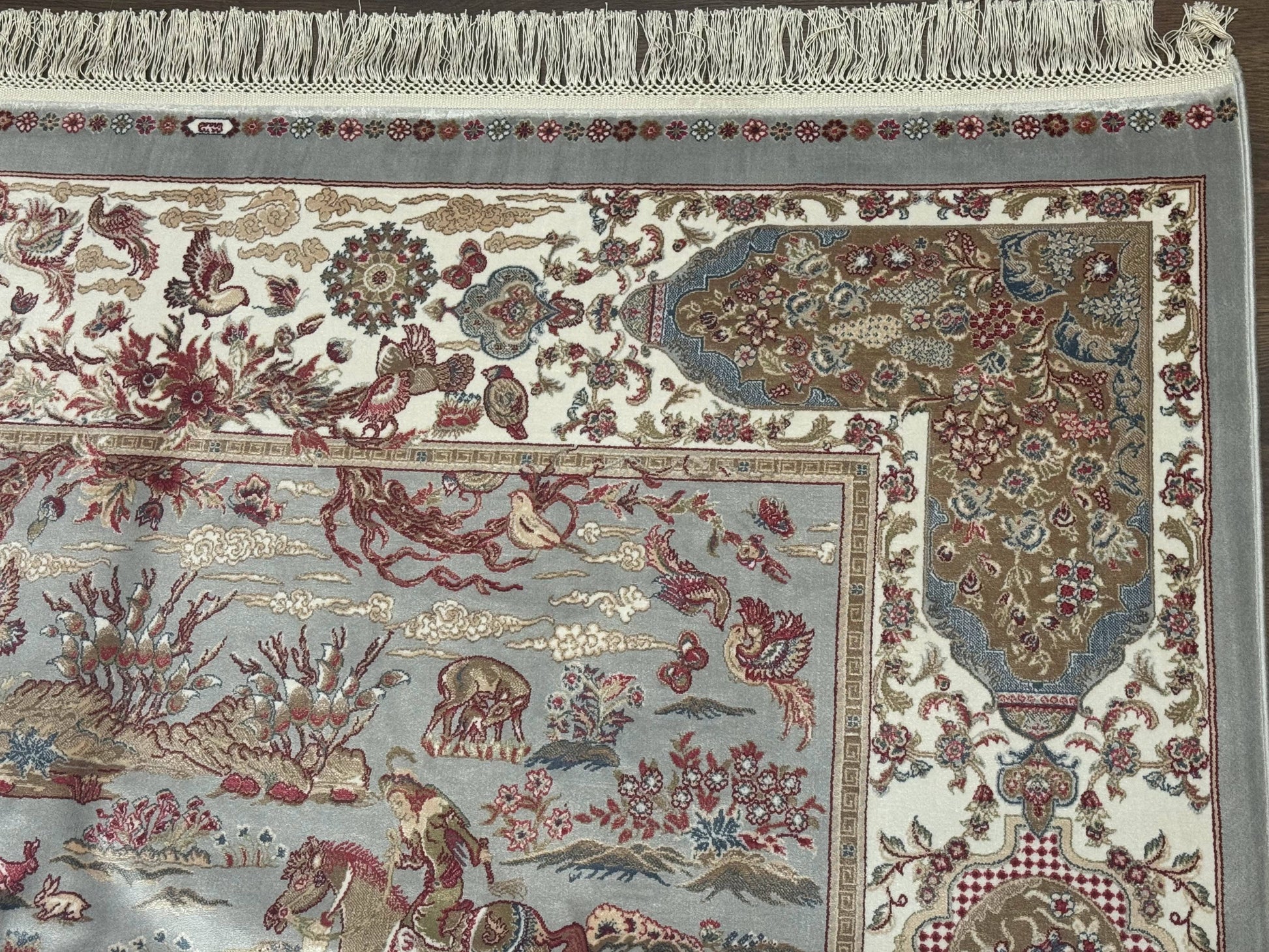 Turkish Silk Rug 5x7, Hunting Design, Animal Pictorials, Bamboo Silk - Nuvé