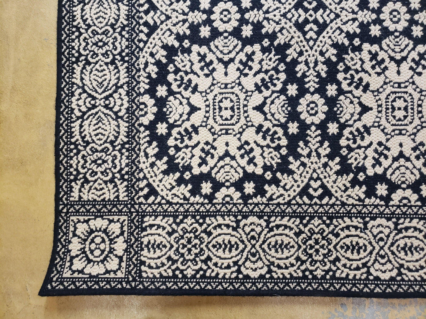 4x6 Power-Loomed Rug Dark Navy Blue & Ivory Oriental Carpet Nice - Nuvé