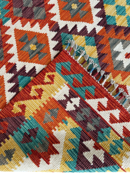 Afghani Maimana Kilim Wool Rug 4’3” x 6’7” - Nuvé