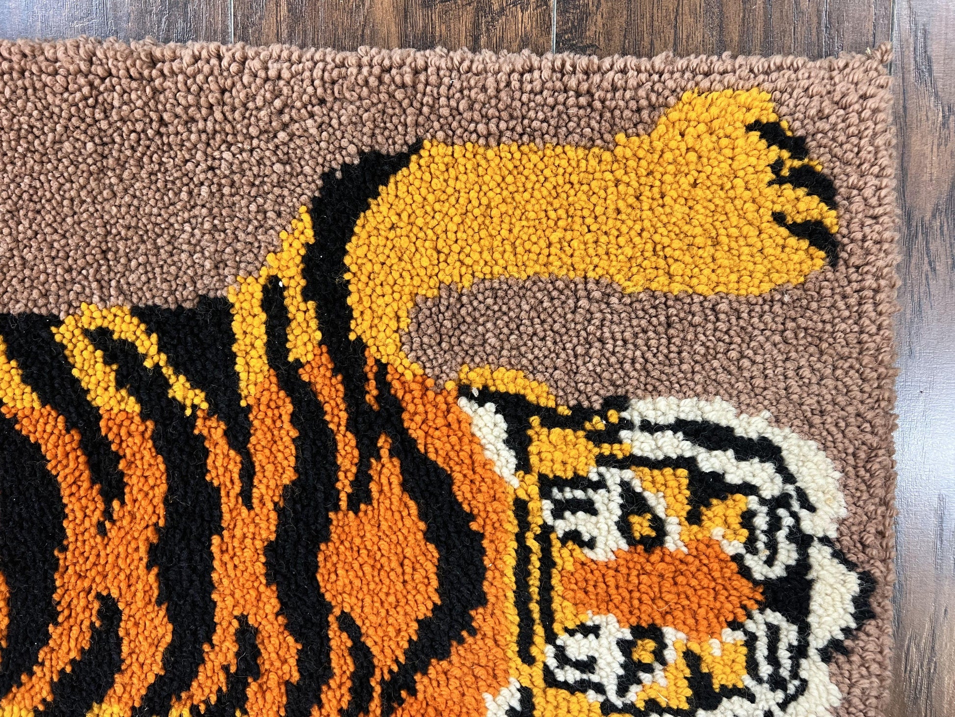 Small Hooked Rug 2x3, Tibetan Tiger Design, Wool, Unique Hooked Rug, Vintage - Nuvé