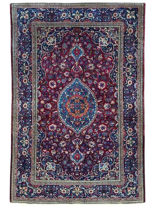 Antique Persian Kashan Debir Rug – 4’3” x 6’4” – Circa 1920s – Hand-Knotted Fine Wool - Nuvé