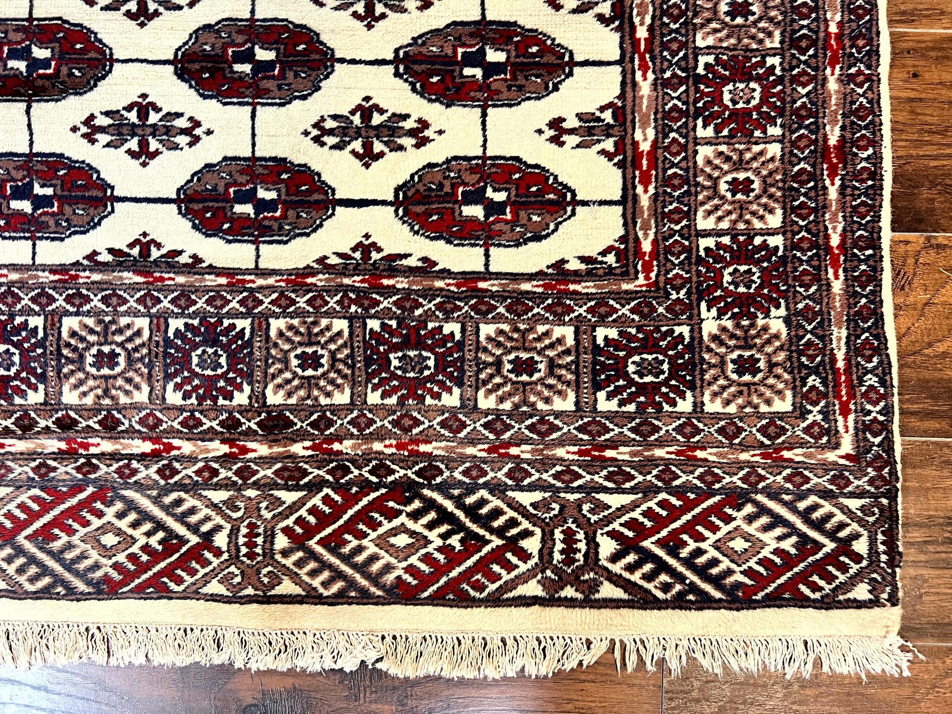 Pakistani Bokhara Rug 4x6, Turkoman Carpet, Vintage Handmade Wool Rug, Ivory - Nuvé