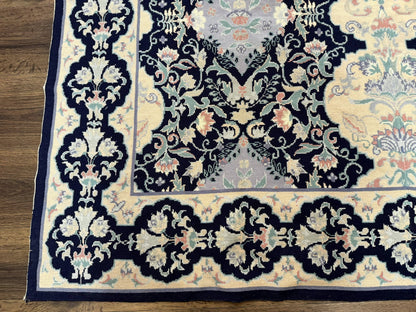 Needlepoint Rug 6x9, Ivory and Navy Blue - Nuvé