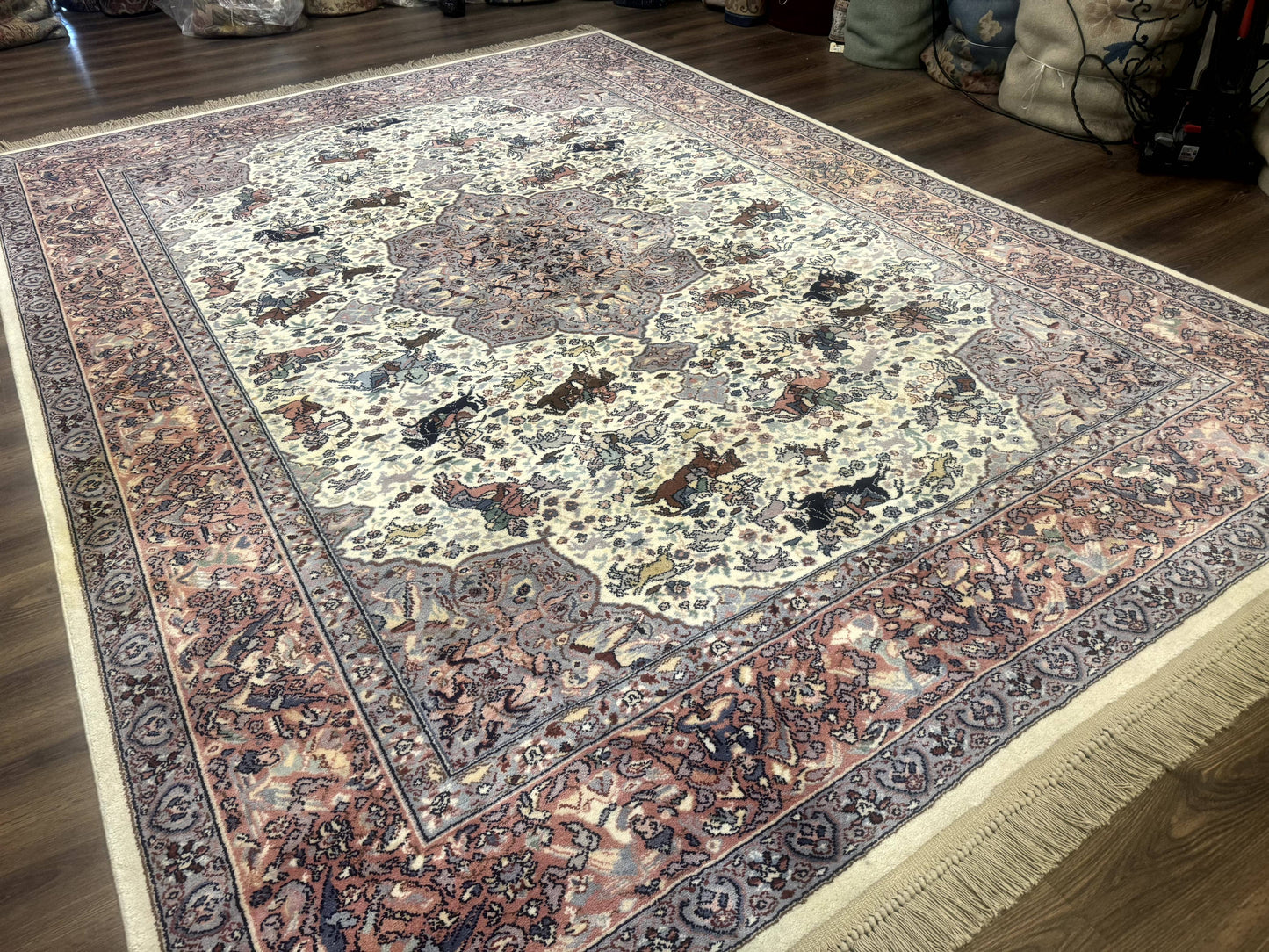 8.8 x 12 Karastan Ivory Hunting Rug #751, Vintage Wool Discontinued Original 700 Series, Rare - Nuvé