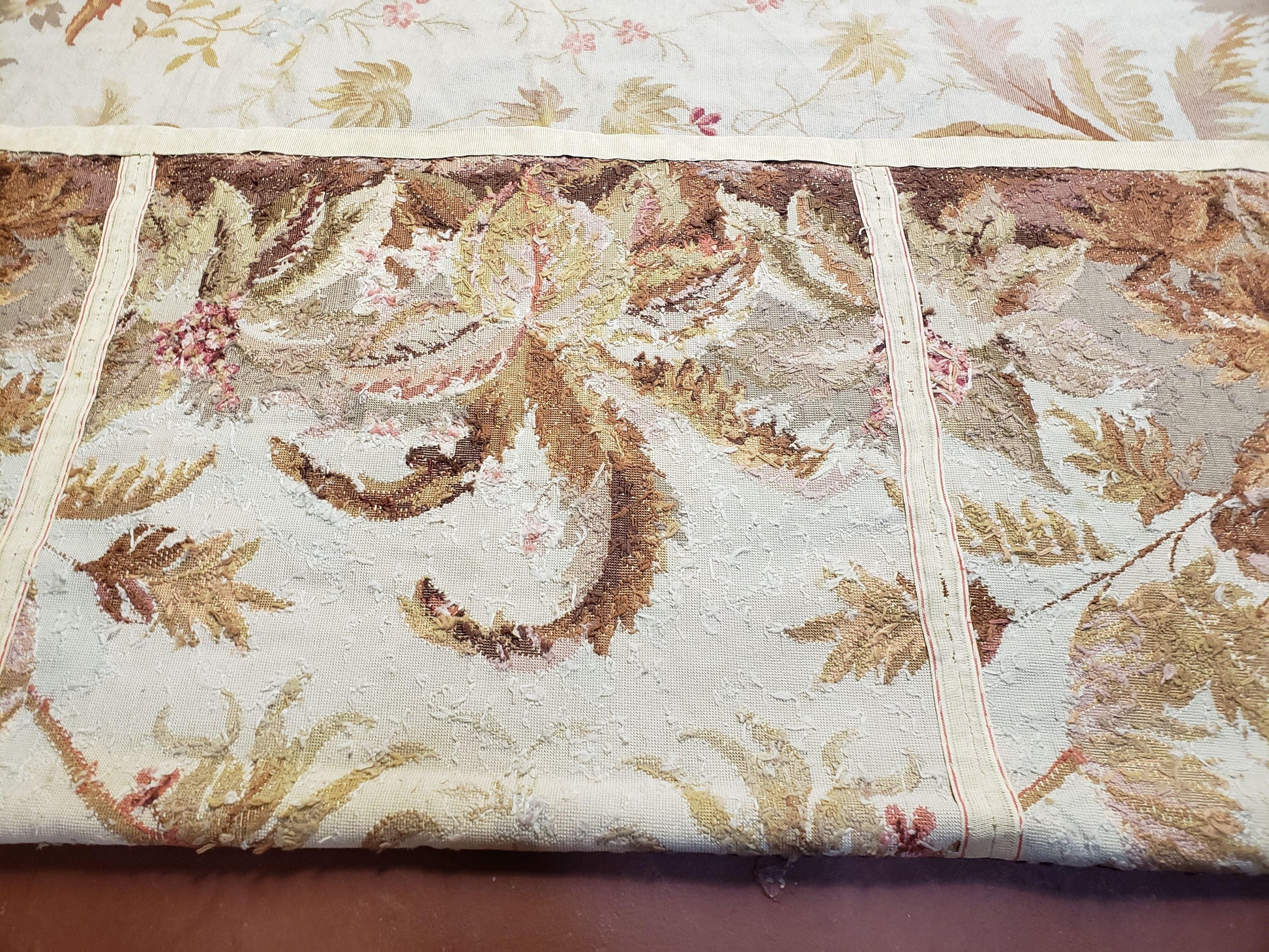 7' 7" x 9' 8" Needlepoint Rug Floral Beige Flat Weave Carpet 8x10 Handmade New Area Rug - Nuvé