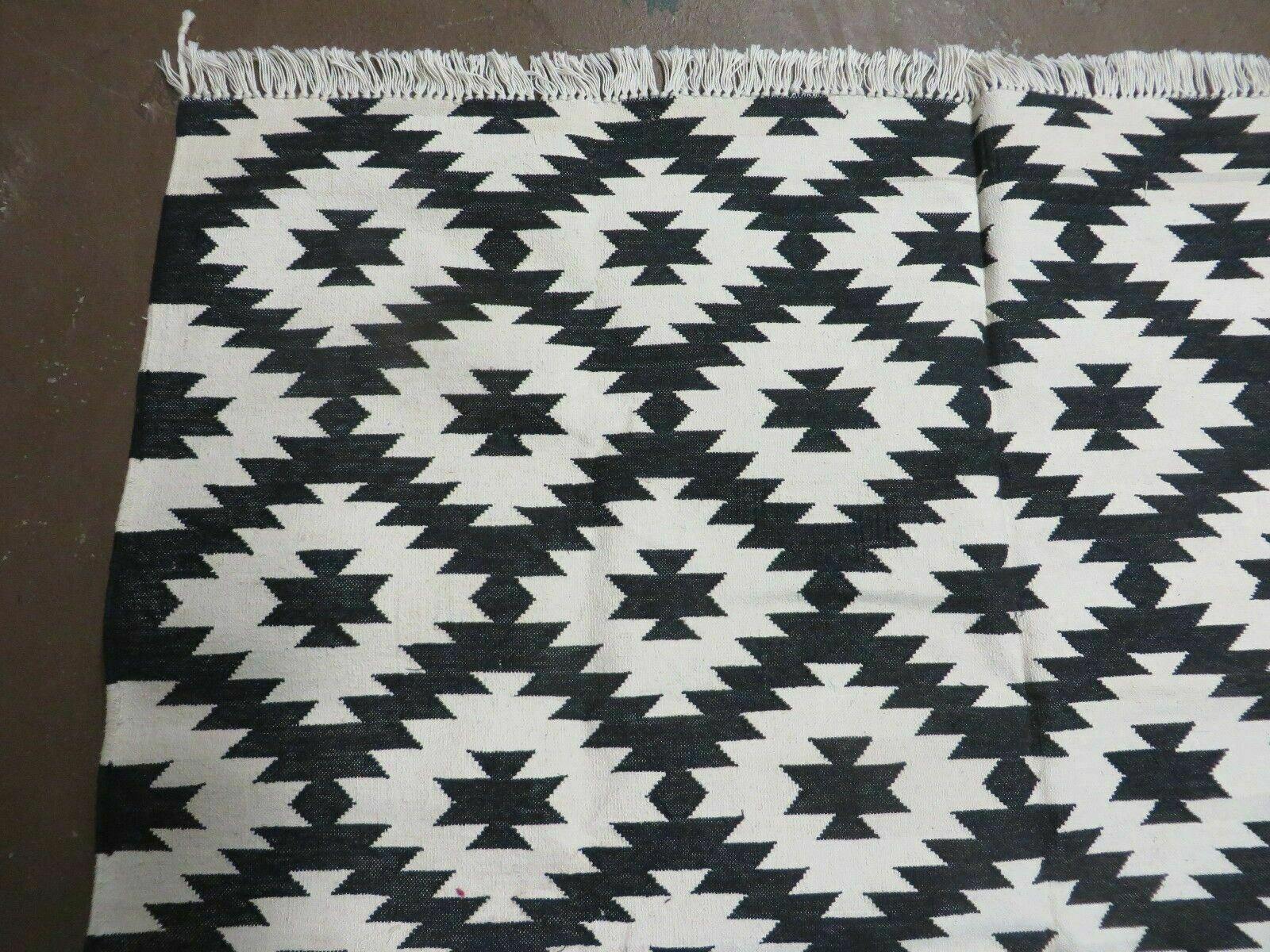 4' X 6' Hand Woven Wool Rug Contemporary Kilim Dhurrie Modern Oriental Area Rug - Nuvé