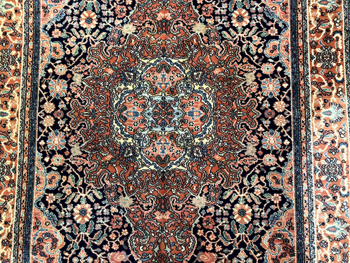 Karastan Rug 5.9 x 9, Kashan Medallion #741, Original Collection 700 Series, Discontinued, Wool Pile - Nuvé