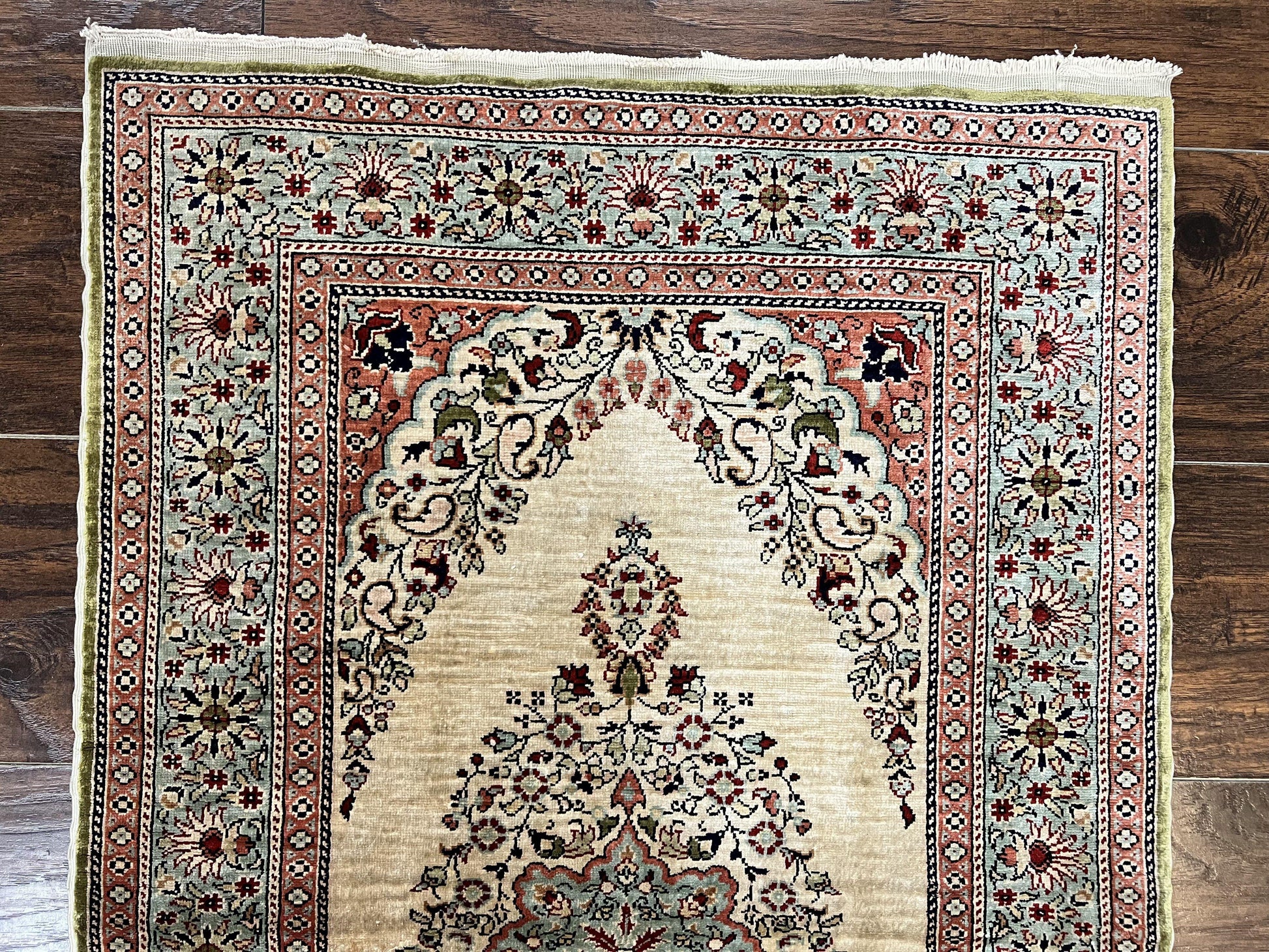 Silk Turkish Kayseri Rug 2x3, Very Finely Hand Knotted, Semi Open Field, Vintage, Silk Pile on Silk Foundation, 300 KPSI - Nuvé