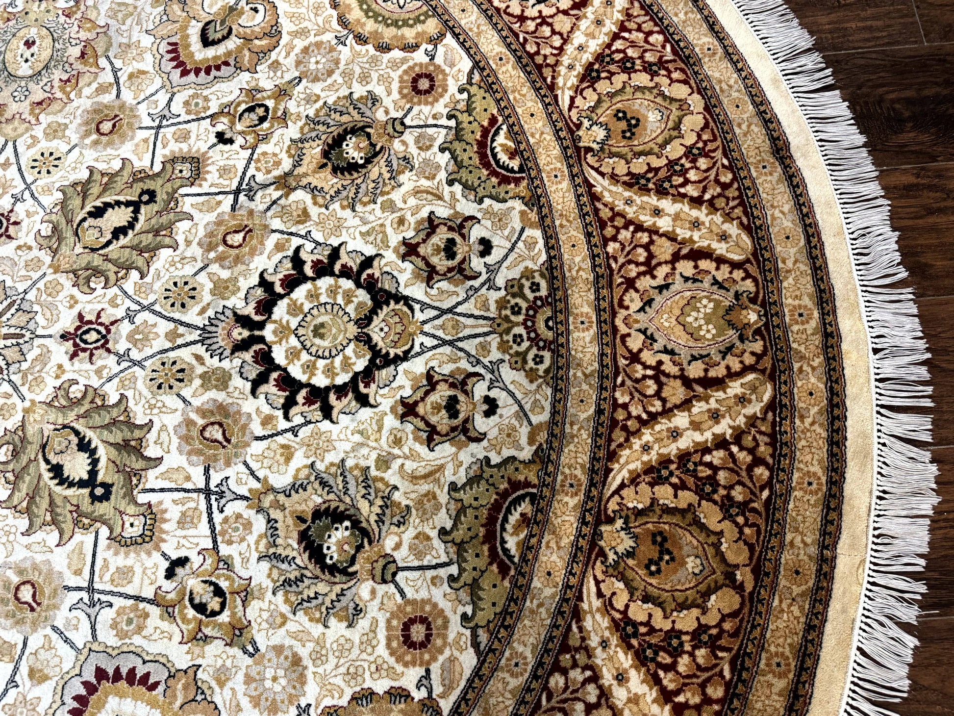 Round Pak Persian Rug 8x8, Vintage Handmade Wool Traditional Carpet, Beige Dark Red, Fine 270 KPSI - Nuvé