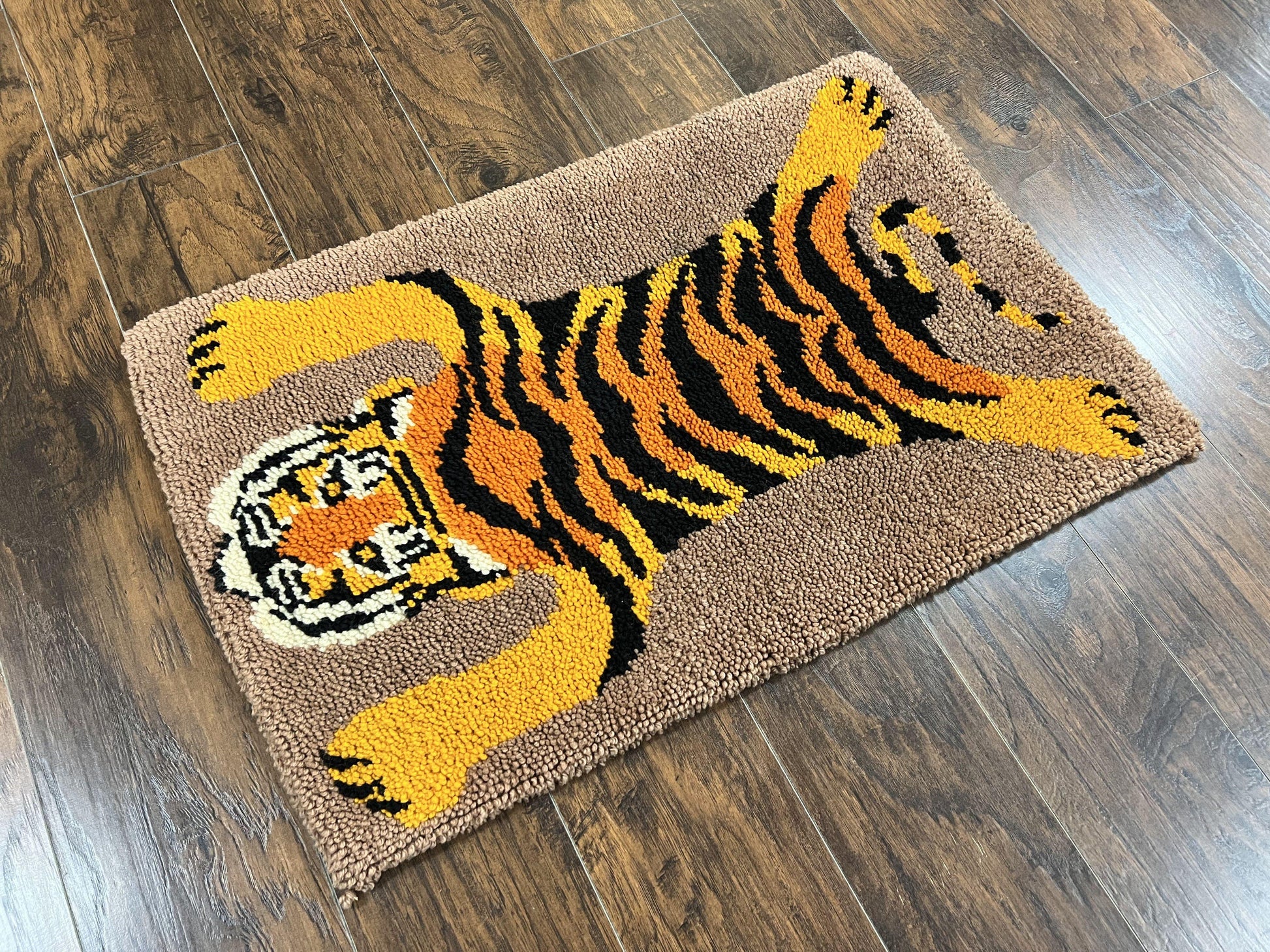 Small Hooked Rug 2x3, Tibetan Tiger Design, Wool, Unique Hooked Rug, Vintage - Nuvé