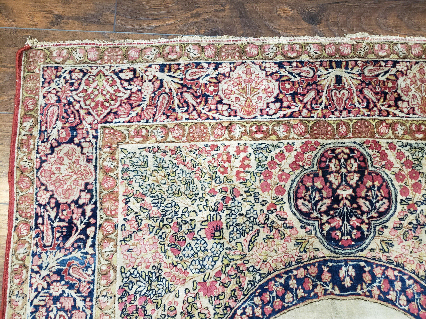 Antique Persian Kirman Rug 4.4 x 7.5, Highly Collectible, Late 19th Early 20th Century Rug, Millefleurs, Cows, Wool Hand Knotted, Pictorial - Nuvé