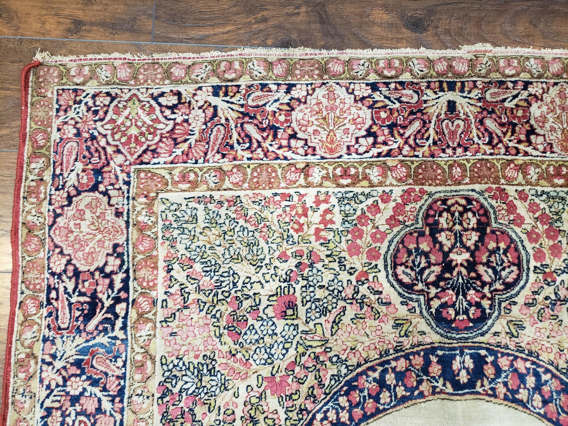 Antique Persian Kirman Rug 4.4 x 7.5, Highly Collectible, Late 19th Early 20th Century Rug, Millefleurs, Cows, Wool Hand Knotted, Pictorial - Nuvé