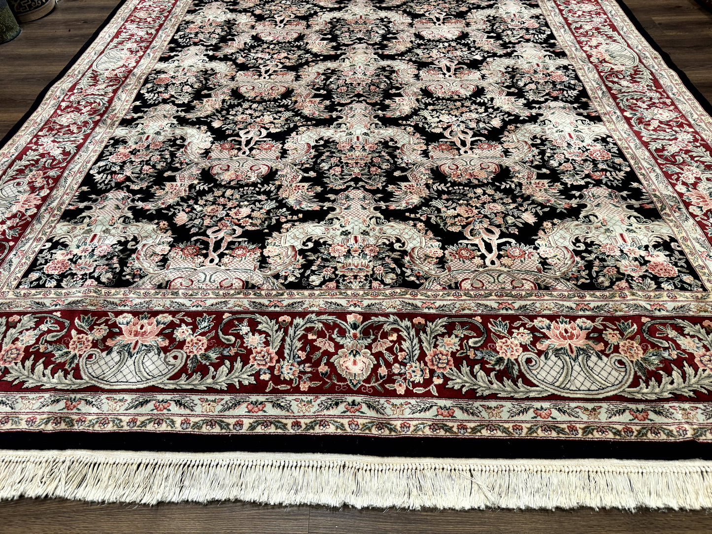 Sino Persian Rug 9x12, Black, Floral Bouquets - Nuvé