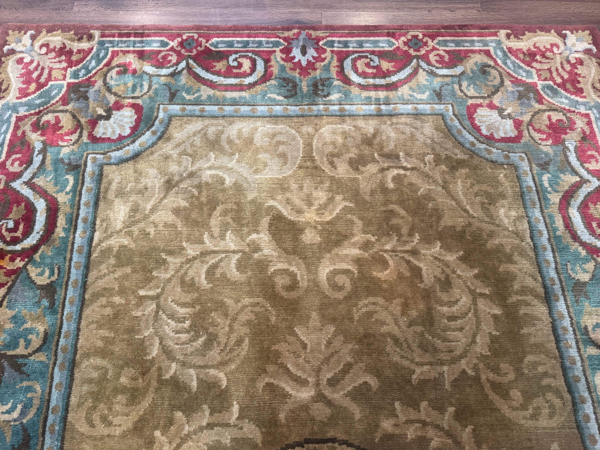 Tibetan Aubusson Rug 6x9, Gold-Beige, Soft Wool Pile, Handmade - Nuvé