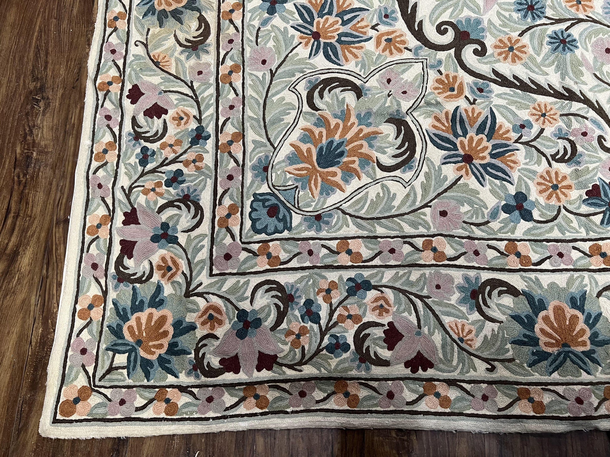 Chain Stitched Rug 9x12 Vintage Carpet 9 x 12 Flatweave Rug, Ivory Teal Rug, Area Rug 9 by 12, Hand Stitched Rug, Medallion, Indian Rug - Nuvé