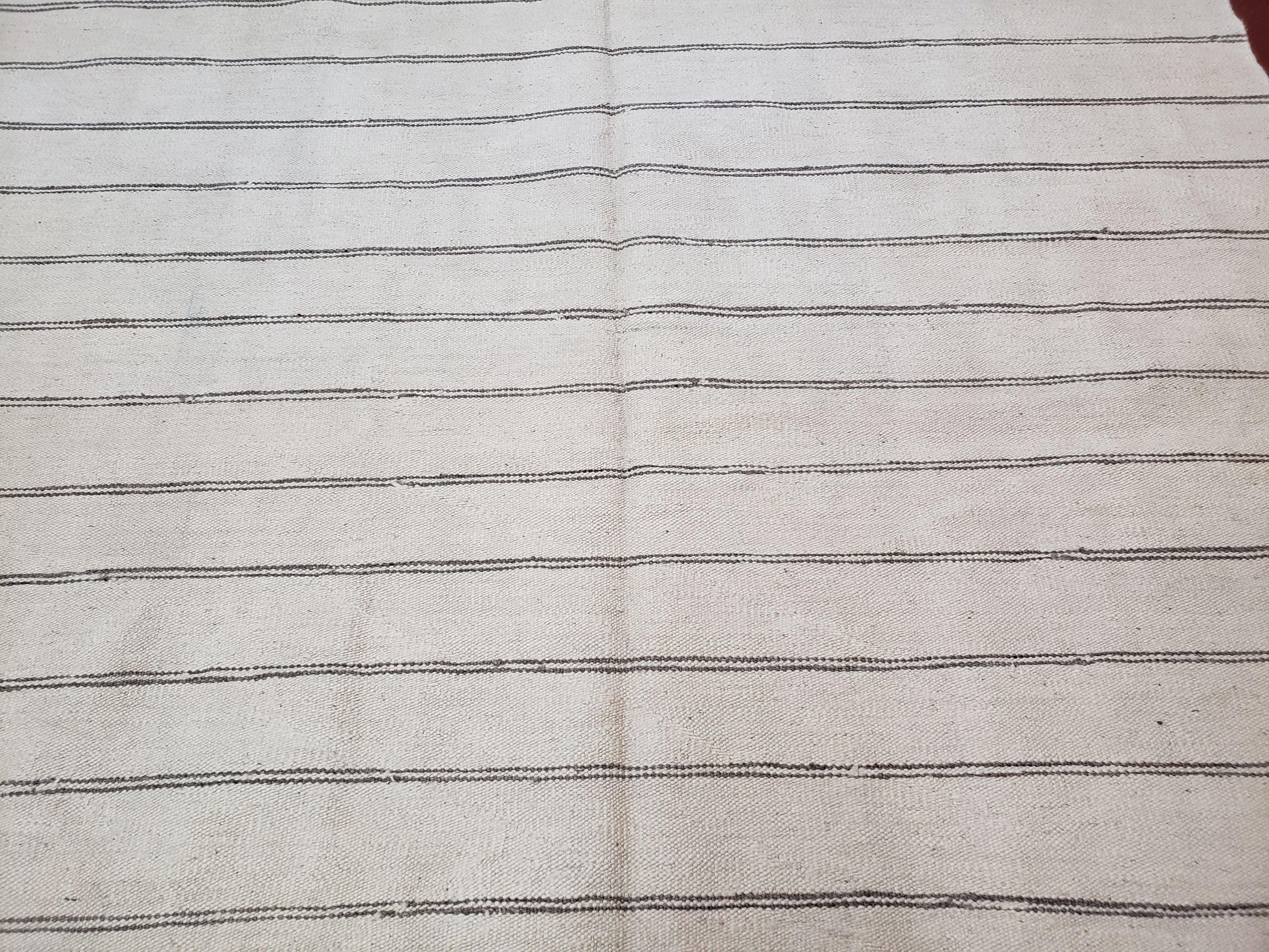 New Turkish Kilim Rug, Striped Area Rug, Southwestern Style, Off-white/Ivory Color, 5x8 Kilim Carpet, Hand-Knotted, Flatweave, Wool - Nuvé