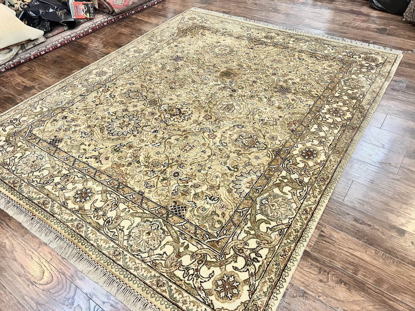 Indo Mahal Rug 8x10, Indian Jaipur Rug 8 x 10 ft, Wool Indo Persian Carpet, Handmade Traditional Floral Area Rug, Olive Green, Vintage Rug - Nuvé