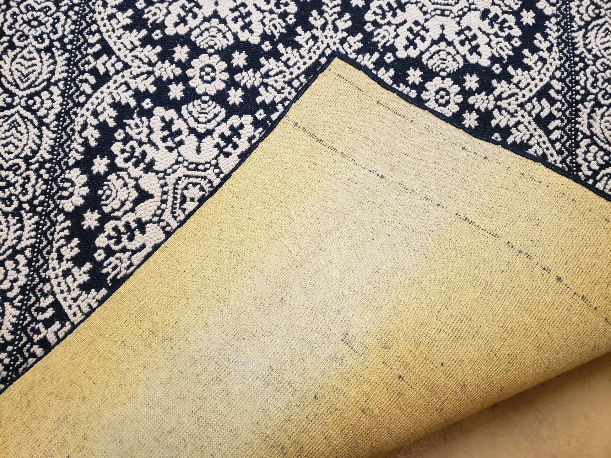 4x6 Power-Loomed Rug Dark Navy Blue & Ivory Oriental Carpet Nice - Nuvé