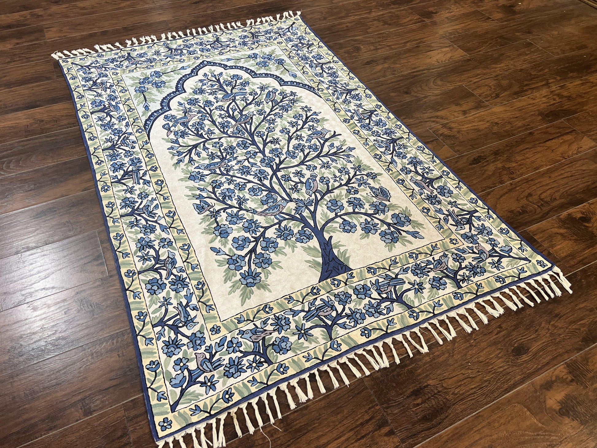Tree of Life Indian Hand Stitched Rug 4x6, Indian Wall Hanging Rug, Ivory Blue, Silk on Cotton, Vintage - Nuvé