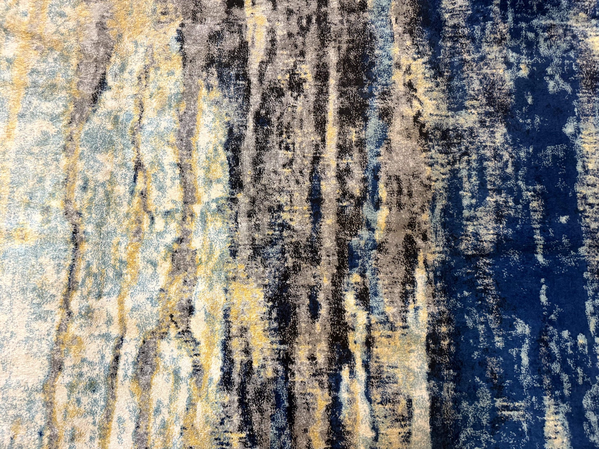 Modern Abstract Blue Area Rug 8x11 ft - Nuvé