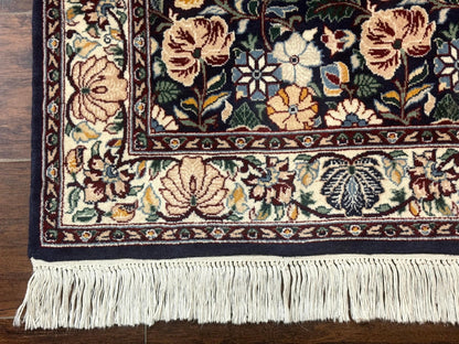 Square Pak Persian Small Rug 2.7 x 2.7, William Morris Design, Dark Green, Floral, Handmade - Nuvé