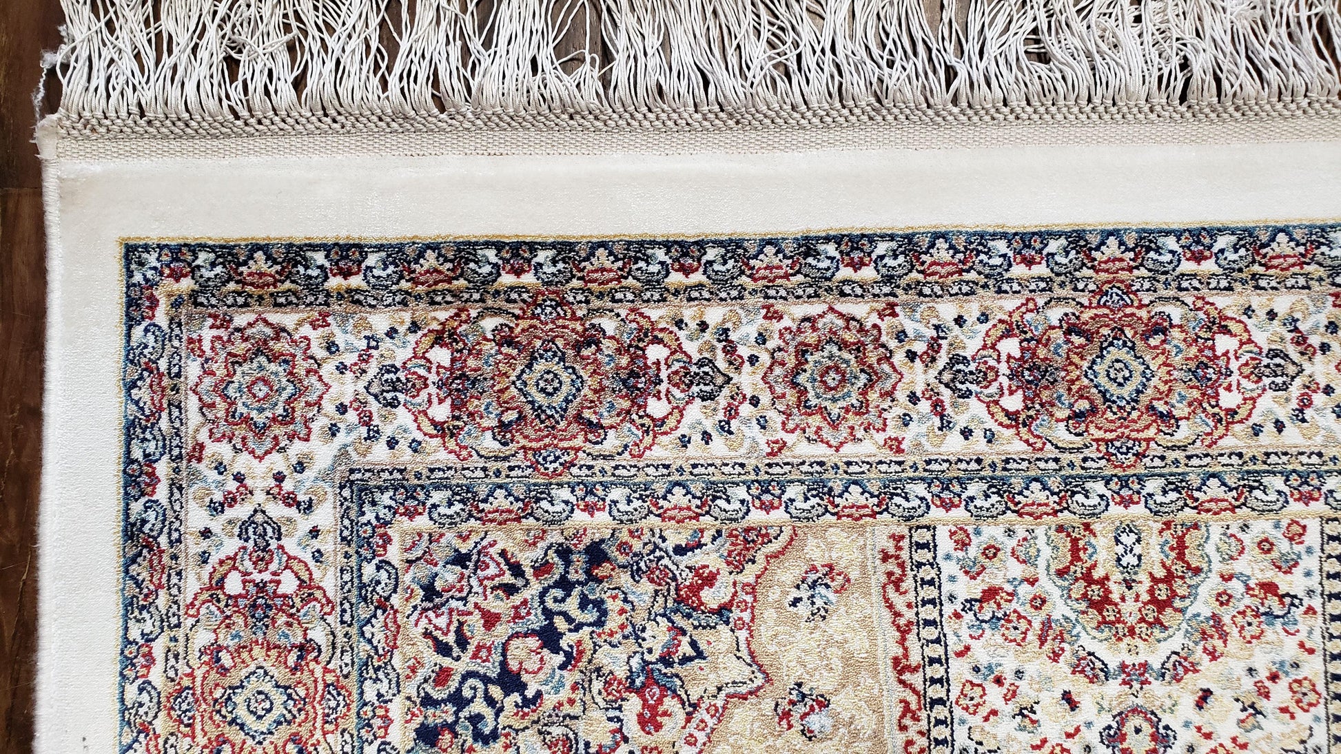 Beige & Cream Small Turkish Silk Rug, Bamboo Silk, Power-Loomed, Persian Design, High Quality, Soft Accent Rug, 3x5 ft, 2' 8" x 4' 11" - Nuvé