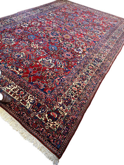 Antique Persian Bakhtiari Rug – Timeless Masterpiece 8'6" x 13'2" - Nuvé