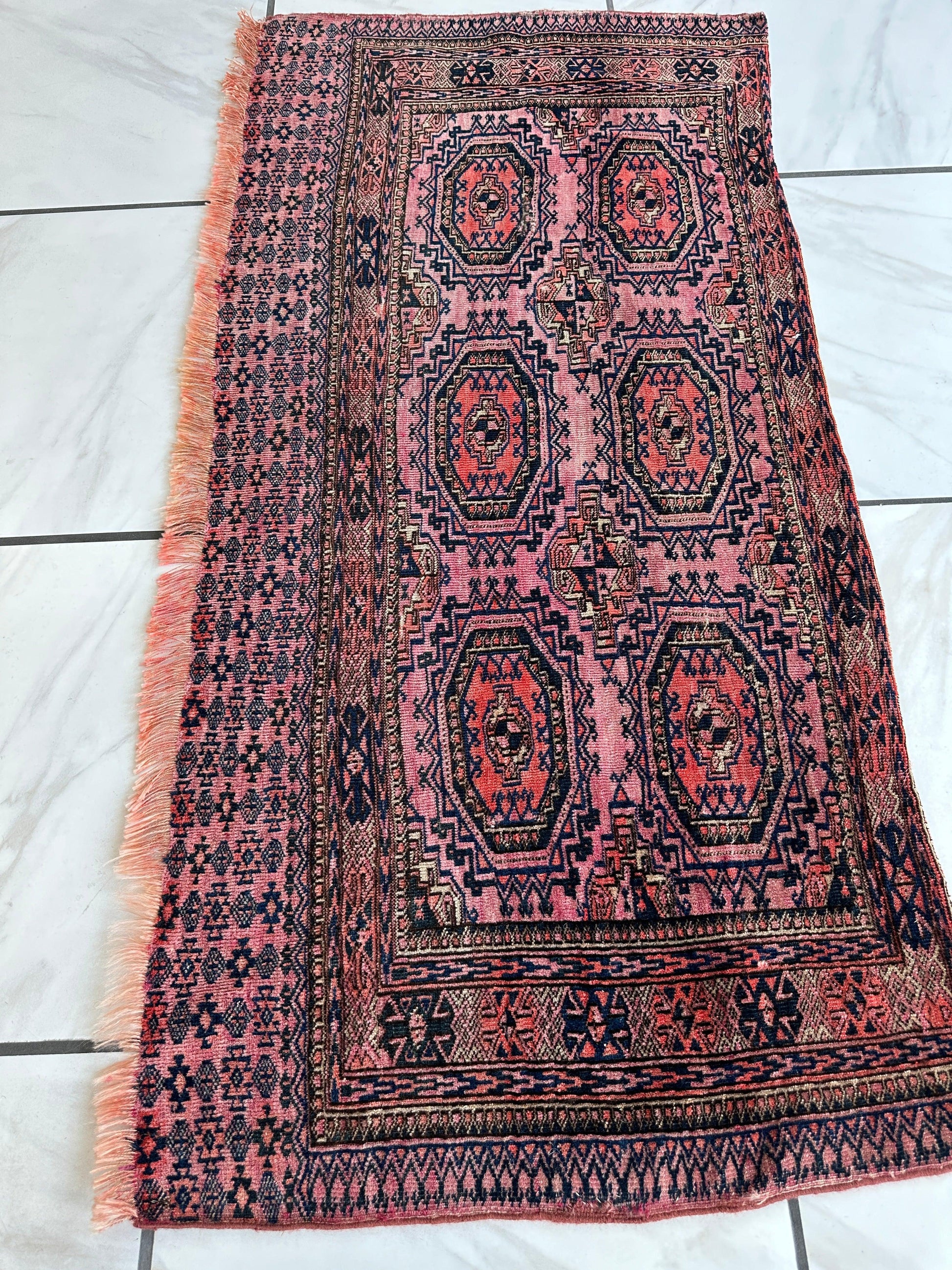 Saryk Turkmen Trapping Torba – 53″ x 25″ - Nuvé