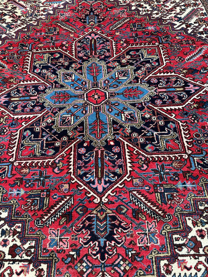 Hand-Knotted Persian Heriz Wool Rug – 9’ x 12’ – Geometric Medallion Design - Nuvé