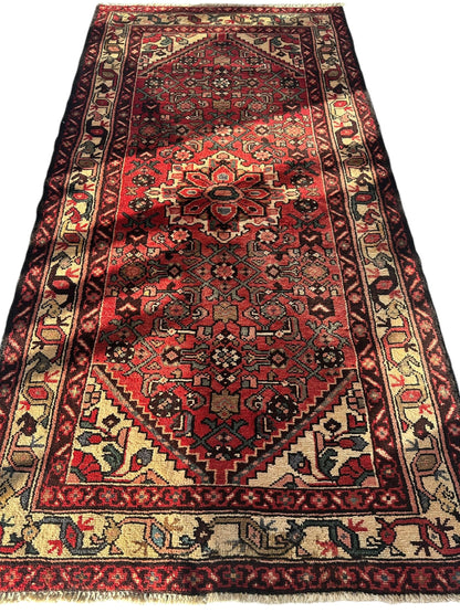 Vintage Persian Hamadan Rug 3’7” x 6’8” - Nuvé