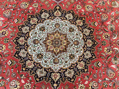 Persian Tabriz Rug 10x13 – Floral Medallion & Birds, Wool & Silk, 330 KPSI - Nuvé