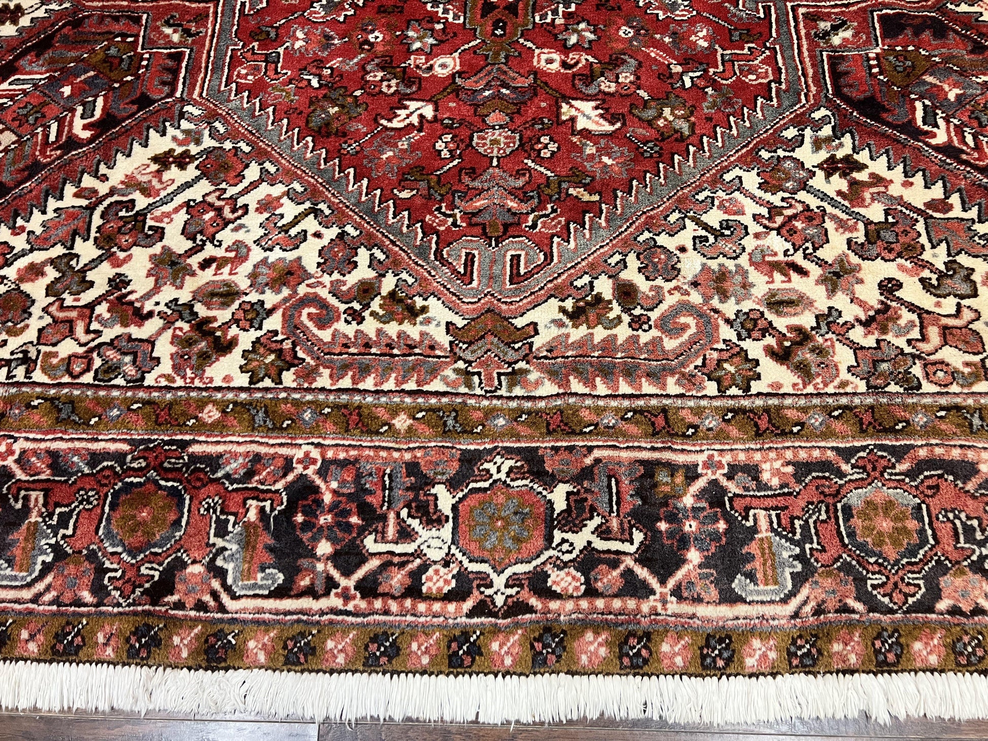Large Persian Heriz Rug 10x13, Wool Hand Knotted Antique Carpet, Red and Ivory, Geometric Tribal Room Sized Rug, Decorative Oriental Rug - Nuvé