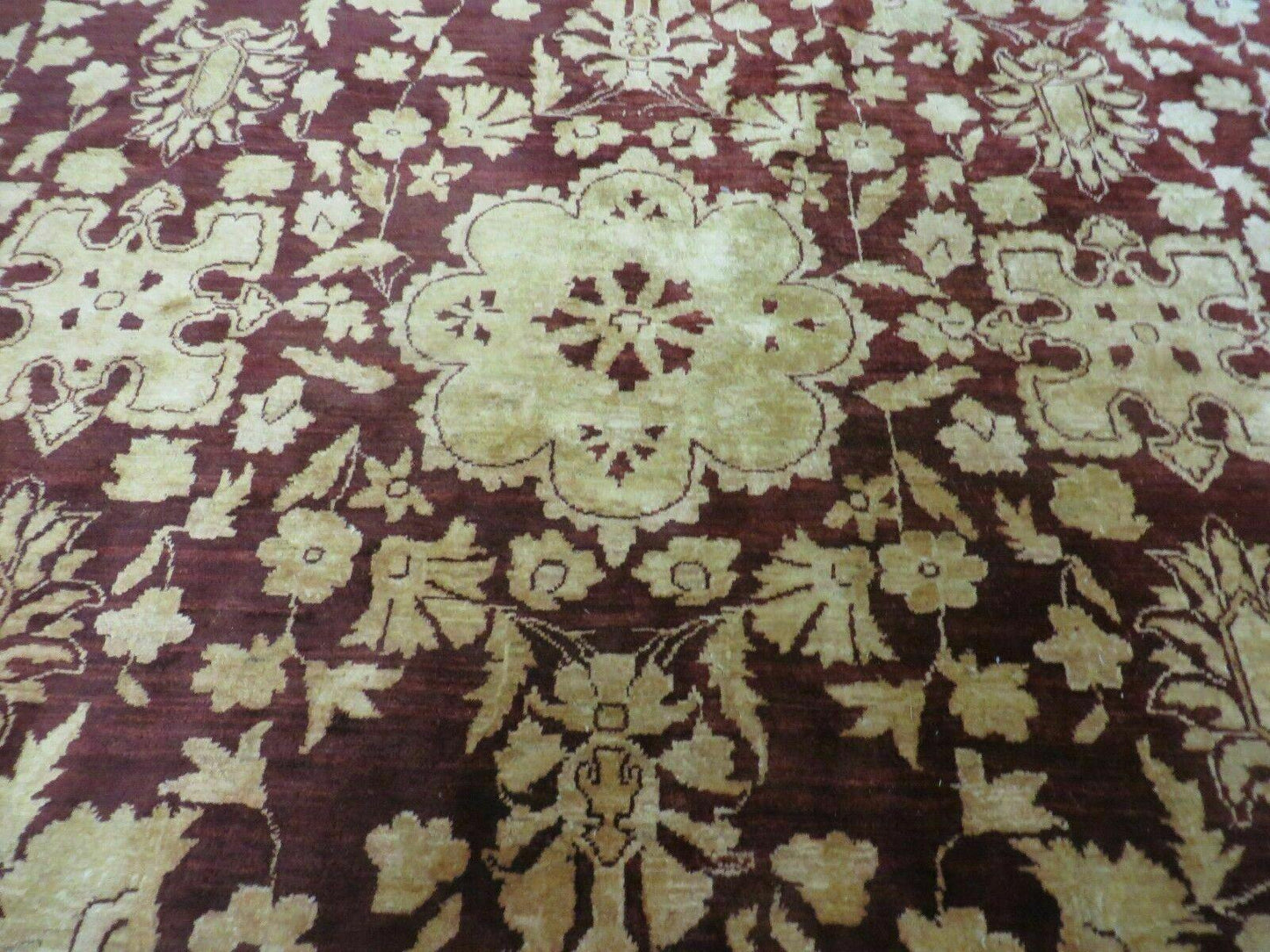 10' X 15' Hand Made Pakistan Wool on Cotton Rug Peshawar # 200A - Nuvé