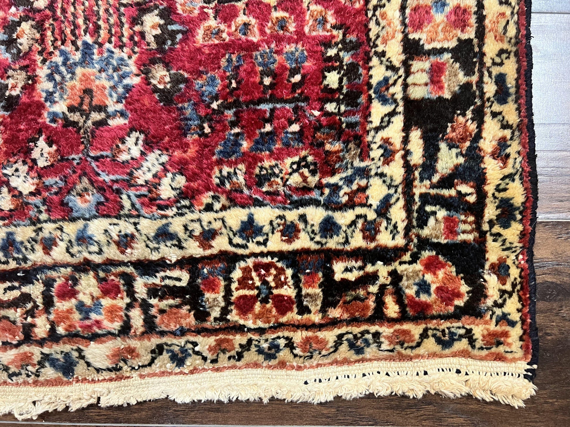 Antique Persian Runner Rug 2.9 x 17, Rare Sarouk Runner, Handmade Wool Rug for Hallway, Red, Floral - Nuvé