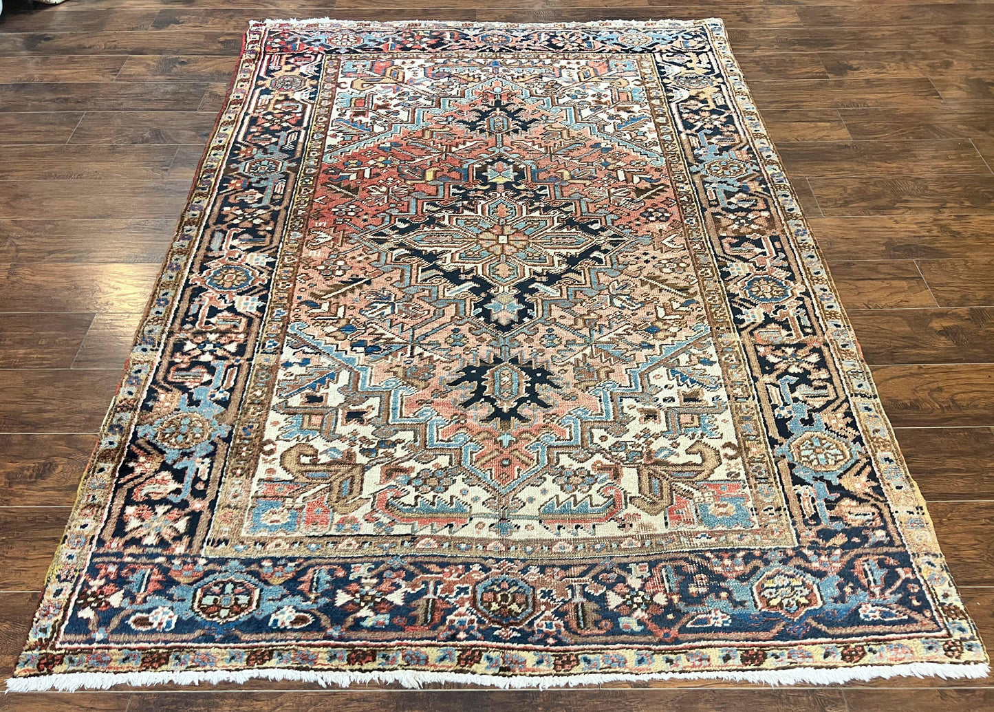 Antique Persian Heriz Rug 6x8, Geometric Medallion, 1920s Oriental Carpet, Handmade Wool Rug - Nuvé