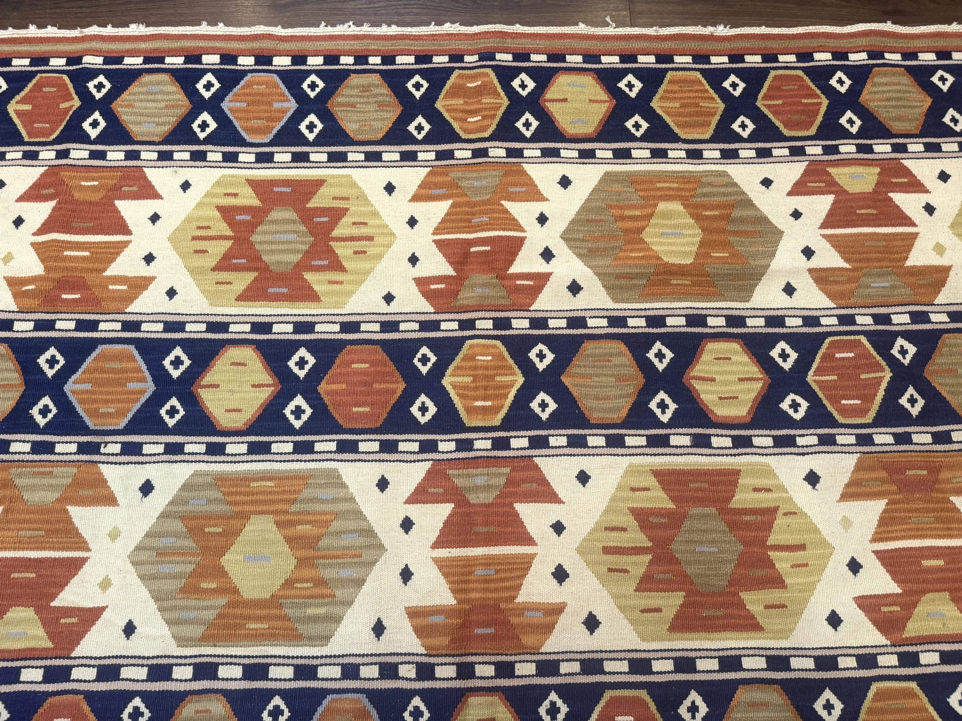 Turkish Kilim Rug 8x11, Handmade, Wool, Nourison Rug - Nuvé