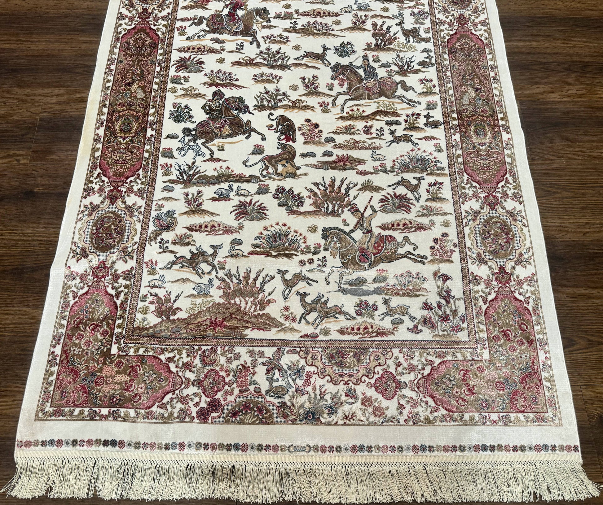 Turkish Silk Hunting Scene Rug 4x6, Ivory, Bamboo Silk, New - Nuvé