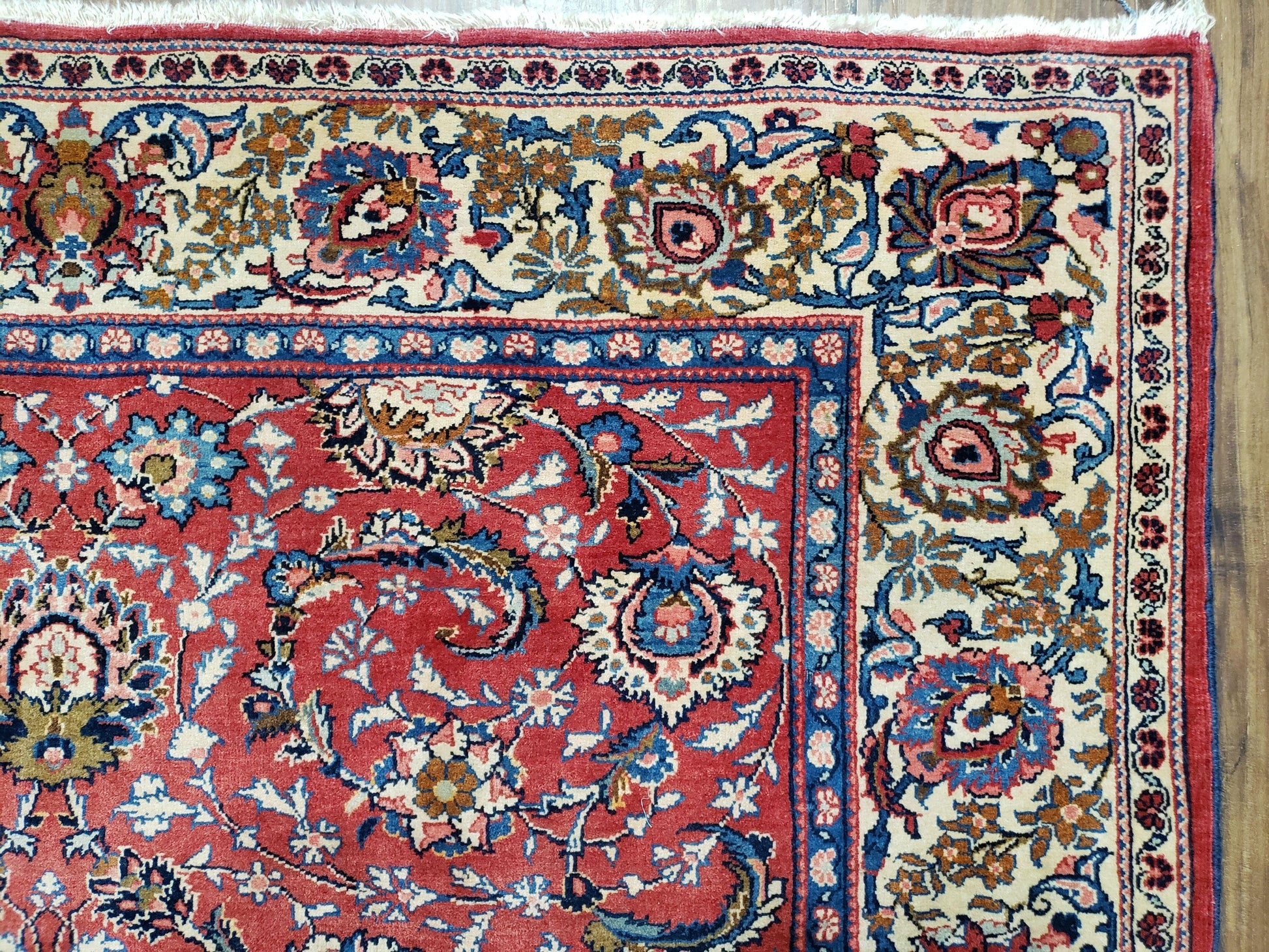 Semi Antique Persian Kashan, Red & Cream, Hand-Knotted, Wool, 4' 8" x 6' 6", Pair A - Nuvé